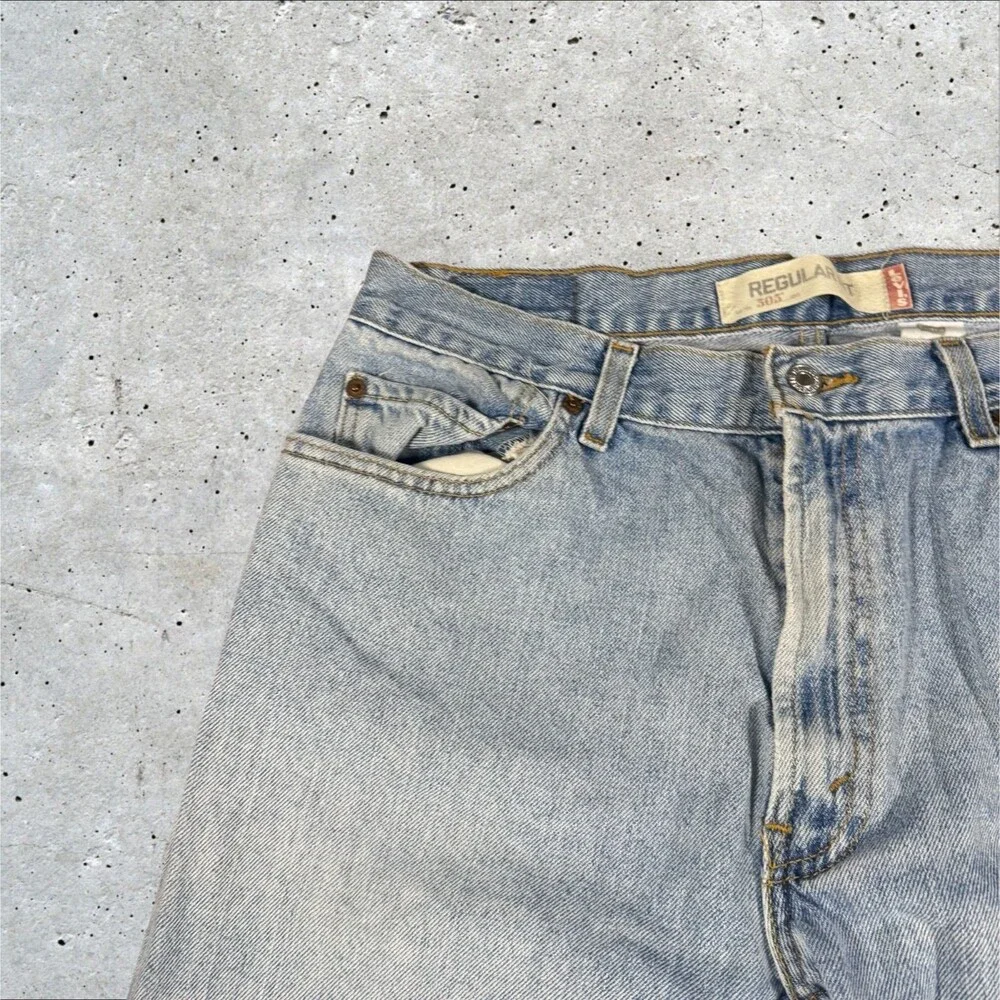 Levis 505 Regular Fit Jeans Mens 36x32 Light Wash Blue Straight Denim Pants